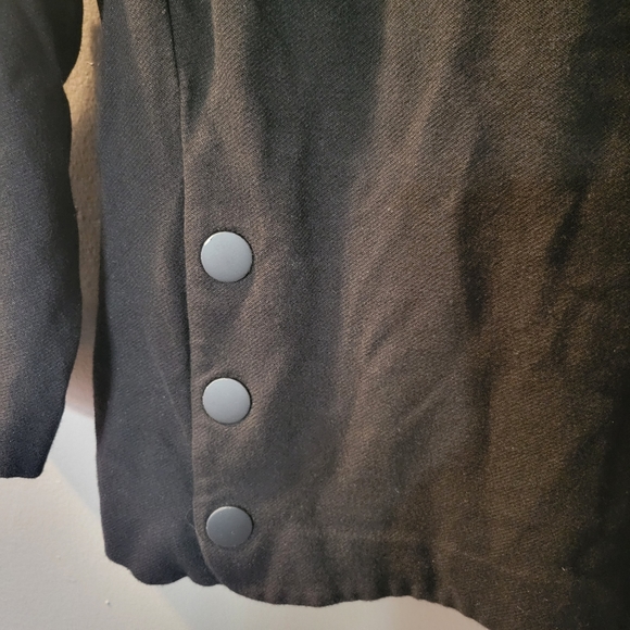 CAbi Utility Shirt Black Osaka Nights Side Snaps Back Zip Classic Womens Size M - Picture 3 of 5